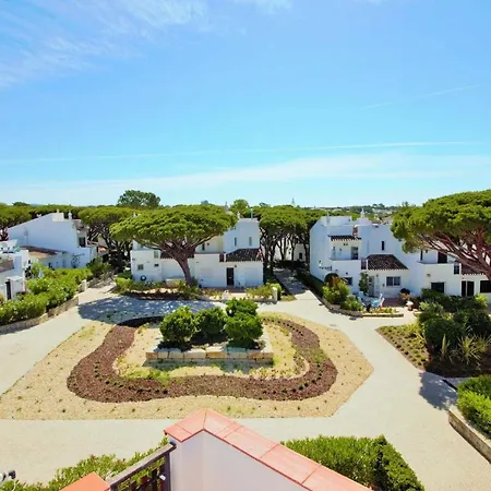 Villa Beach With Sea Views *